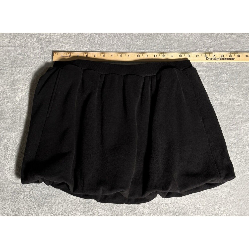 OFFLINE By Aerie Women’s Size Large Cloud Fleece Bubble Skort Black - Picture 4 of 11